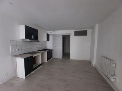 /international/fr/barbezieux-st-hilaire-charente-310107293591/