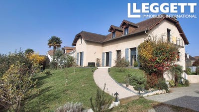 /international/fr/pau-rhone-310107578683/