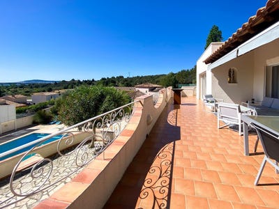 /international/fr/poussan-languedoc-roussillon-310103615686/
