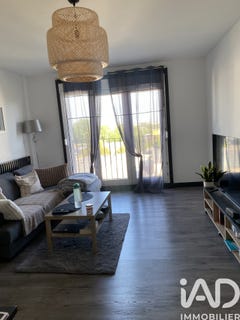 /international/fr/la-chapelle-saint-luc-ardennes-310107672092/