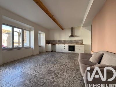 /international/fr/montbrun-des-corbieres-languedoc-roussillon-310105891643/