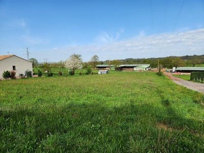 /international/fr/chabanais-charente-120091895505/