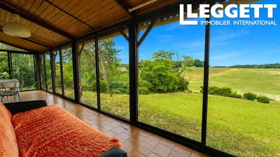 /international/fr/laprade-charente-310108699534/