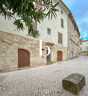 /international/fr/barjac-midi-pyrenees-310104183677/