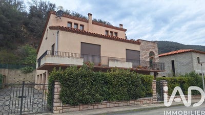 /international/fr/arles-sur-tech-languedoc-roussillon-310108483986/