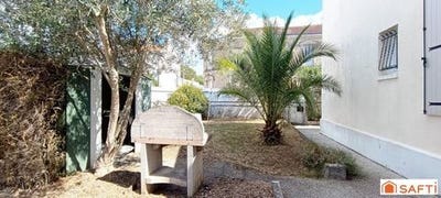 /international/fr/saintes-charente-310101949505/