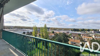 /international/fr/poitiers-charente-310107236281/