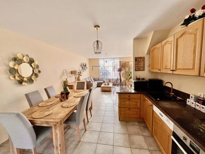 /international/fr/le-croisic-pays-de-la-loire-310119502340/