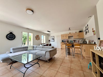 /international/fr/pouzols-minervois-languedoc-roussillon-310105720507/