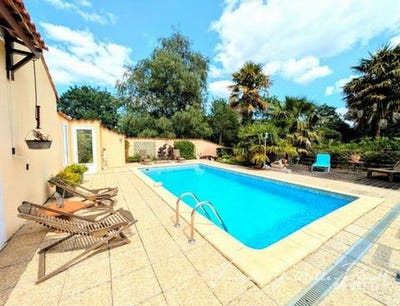 /international/fr/port-saint-pere-pays-de-la-loire-310099975202/