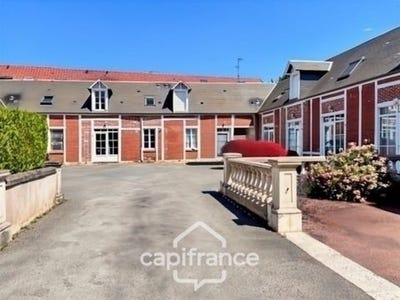 /international/fr/bourges-centre-val-de-loire-310100377876/