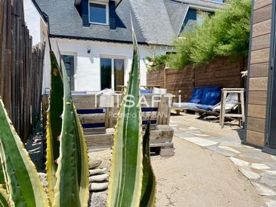 /international/fr/saint-pierre-quiberon-brittany-310100860900/