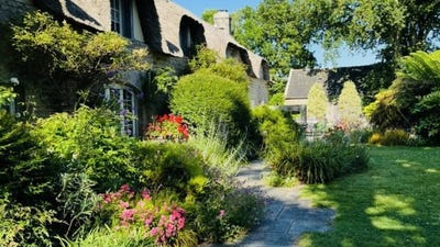 /international/fr/pluguffan-brittany-310105813775/