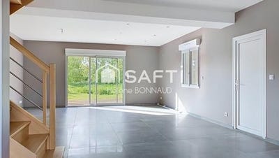 /international/fr/auxonne-burgundy-310107814987/