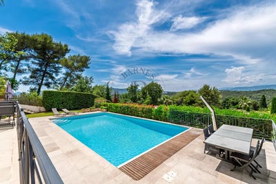 /international/fr/mougins-provence-alpes-cote-d-azur-310109014782/