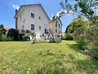/international/fr/l-hay-les-roses-ile-de-france-310104864408/