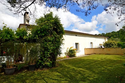 /international/fr/duras-aquitaine-310109129674/?lang=th