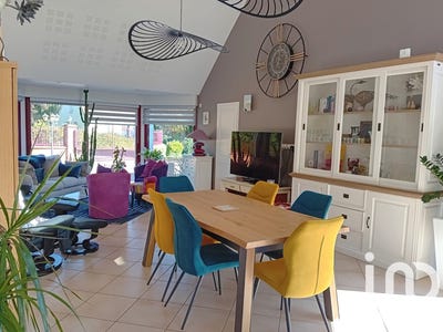 /international/fr/yvre-l-eveque-pays-de-la-loire-310106594189/