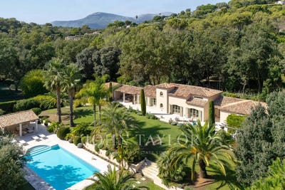 /international/fr/la-colle-sur-loup-provence-alpes-cote-d-azur-310108645626/