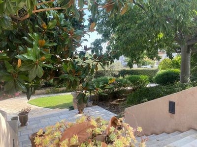 /international/fr/allauch-provence-alpes-cote-d-azur-310100548708/?lang=en