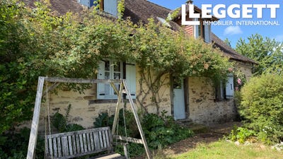 /international/fr/jumilhac-le-grand-aquitaine-310108862720/