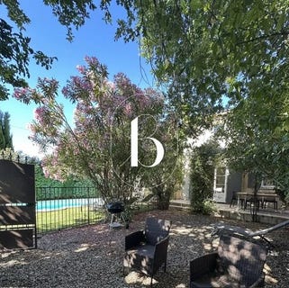 /international/fr/pont-saint-esprit-languedoc-roussillon-310108812693/