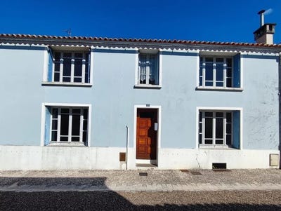 /international/fr/pons-charente-310097273192/