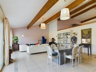 /international/fr/barbaste-aquitaine-120091396161/