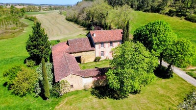 /international/fr/mirande-midi-pyrenees-310107412764/