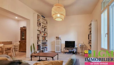 /international/fr/vauvert-languedoc-roussillon-310107759707/