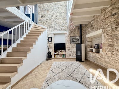 /international/fr/la-rochelle-franche-comte-310108429309/
