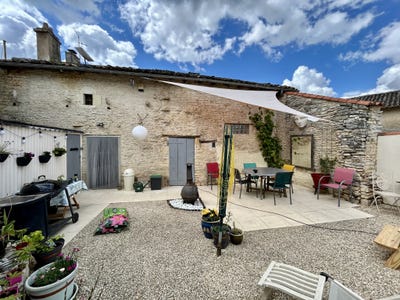 /international/fr/brux-charente-310108599396/?lang=it