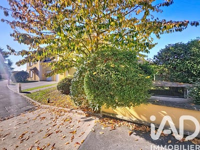 /international/fr/chartres-centre-val-de-loire-310103612071/