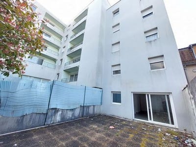 /international/fr/perigueux-aquitaine-310100460982/