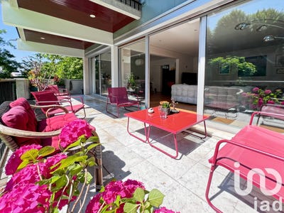 /international/fr/la-celle-saint-cloud-ile-de-france-310100487985/
