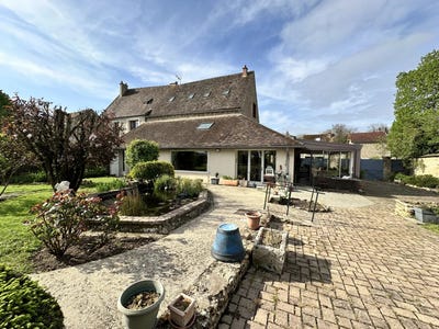 /international/fr/la-celle-les-bordes-ile-de-france-310099618997/