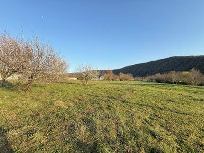 /international/fr/douelle-midi-pyrenees-310106067837/
