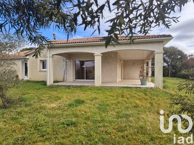 /international/fr/roquefort-languedoc-roussillon-310103612724/