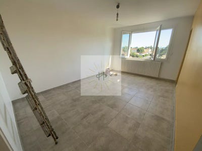 /international/fr/montelimar-rhone-310108316358/