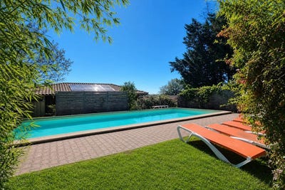 /international/fr/beaumontois-en-perigord-aquitaine-310107710127/