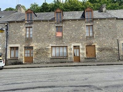 /international/fr/jugon-les-lacs-commune-nouvelle-brittany-310099659615/?lang=zh-tw