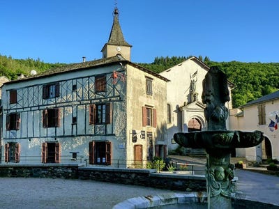 /international/fr/lacaze-midi-pyrenees-310108431152/