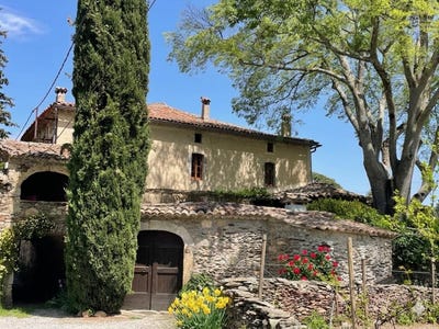 /international/fr/anduze-languedoc-roussillon-310109095742/?lang=th