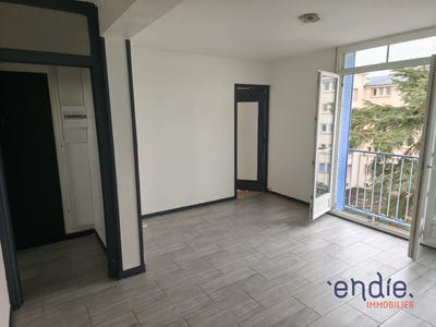/international/fr/montlucon-auvergne-310105079856/
