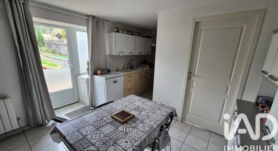 /international/fr/mauleon-charente-310106049450/