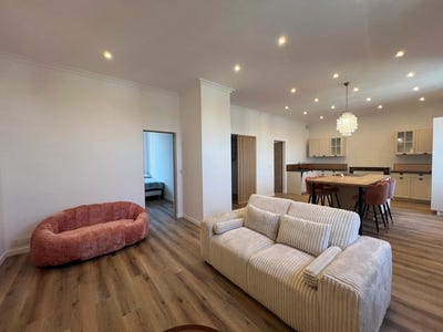 /international/fr/dinard-brittany-310109043599/