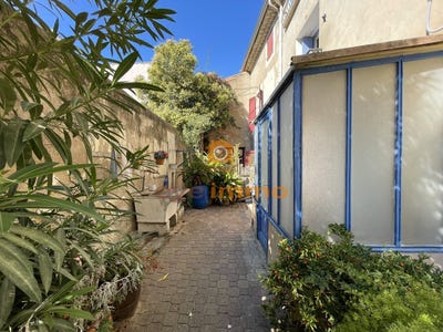 /international/fr/lespignan-languedoc-roussillon-310108995774/
