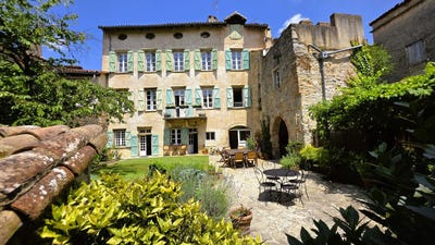 /international/fr/saint-antonin-noble-val-midi-pyrenees-310101046315/?lang=pt