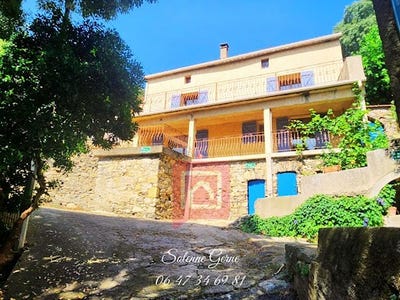 /international/fr/roquebrun-provence-alpes-cote-d-azur-310100785056/