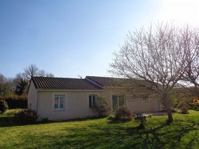 /international/fr/tocane-saint-apre-aquitaine-310108377518/